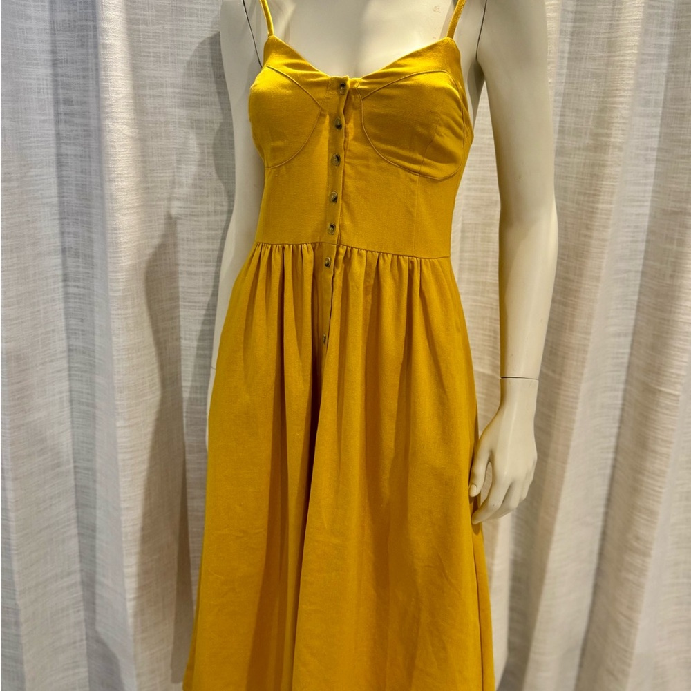 Rolla’s Eve Linen Dress